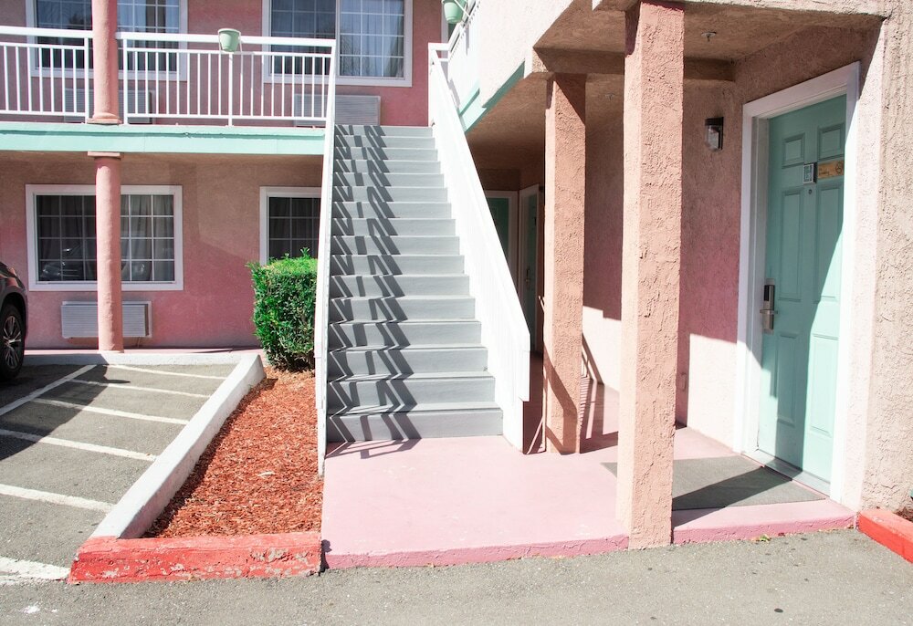 Фото Discovery Inn