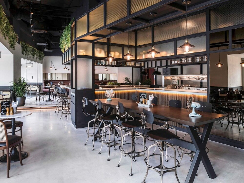 Фото Swissotel The Stamford, Singapore