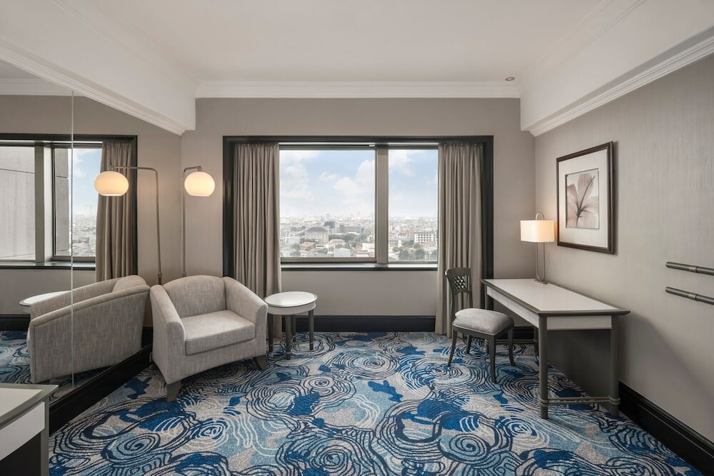 Фото Sheraton Surabaya Hotel and Towers