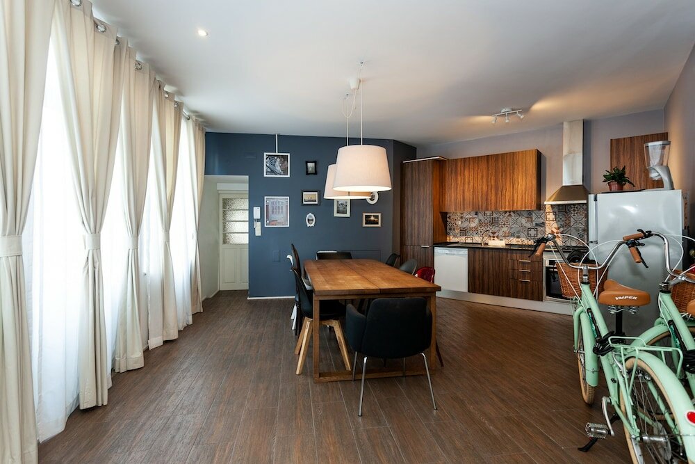 Фото BCharming House