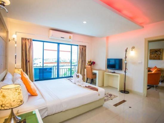 Фото Ayara Grand Palace Hotel