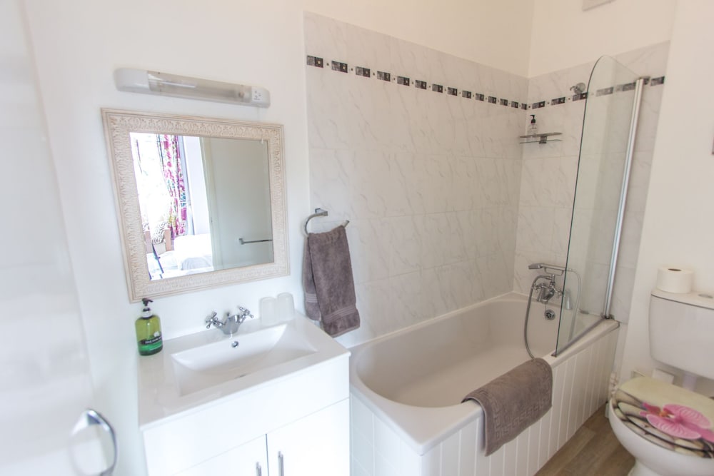 Фото Harbour Heights Guest House