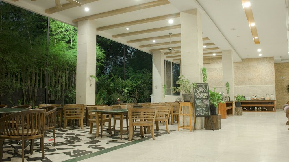 Фото Marilyn Hotel