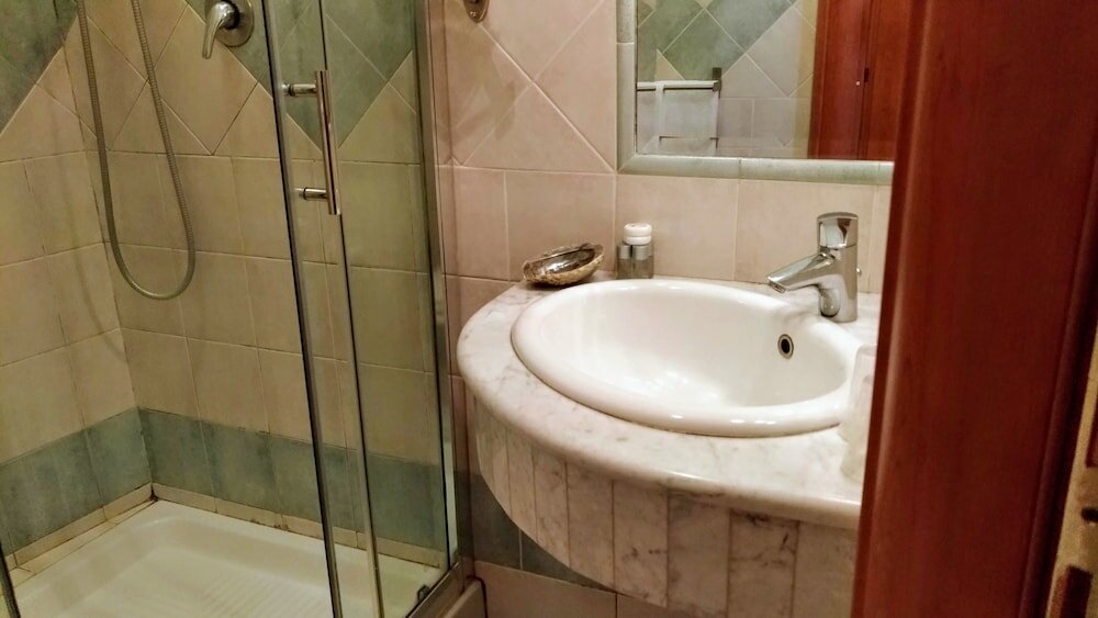 Фото Nicolas Inn