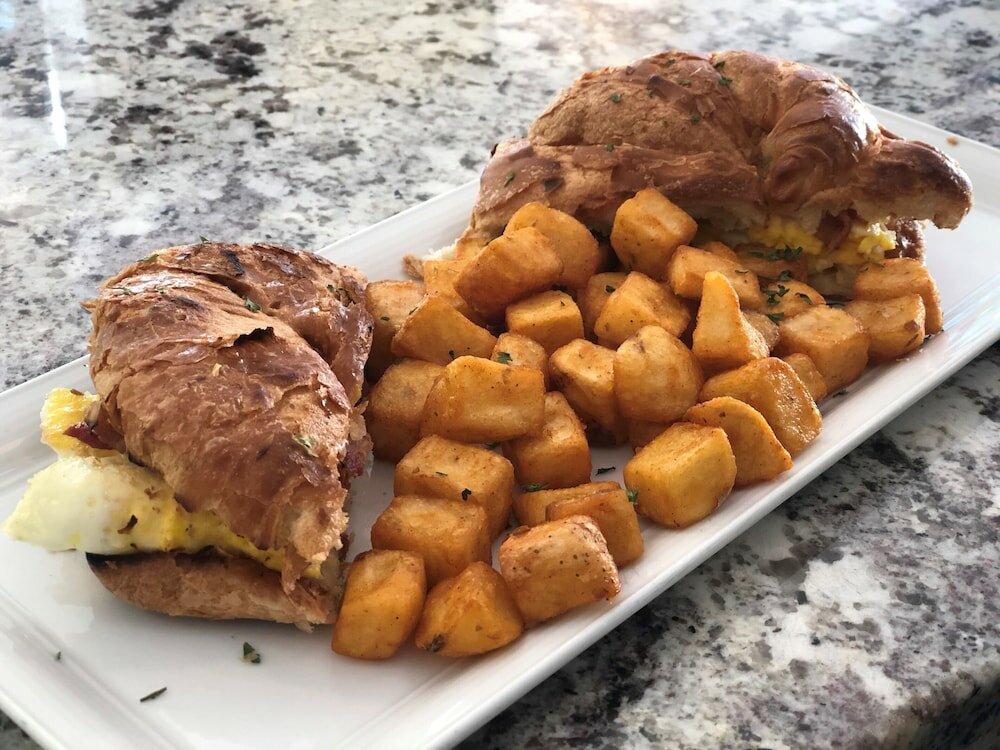 Фото Hotel Indigo Baton Rouge Downtown, an Ihg Hotel