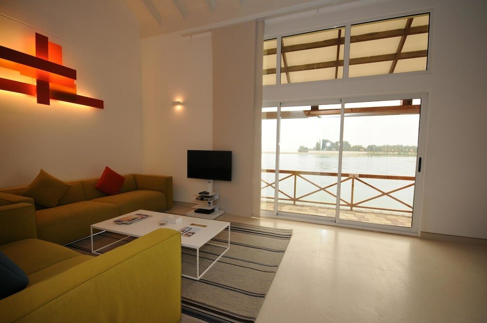 Фото Al Bander Hotel & Resort