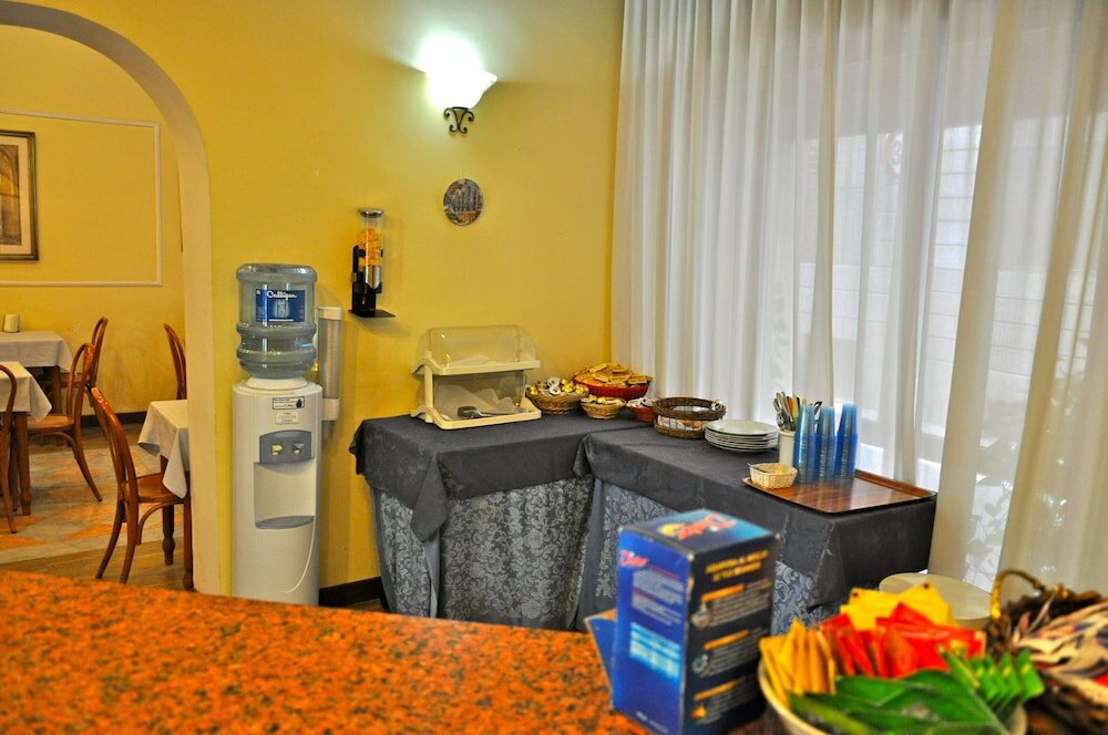 Фото Hotel Vecchia Milano