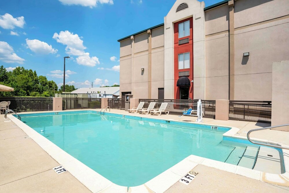 Фото Best Western Plus Oak Mountain Inn