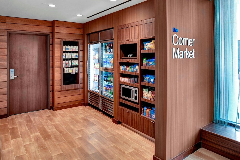 Фото Fairfield Inn & Suites Los Angeles LAX/El Segundo