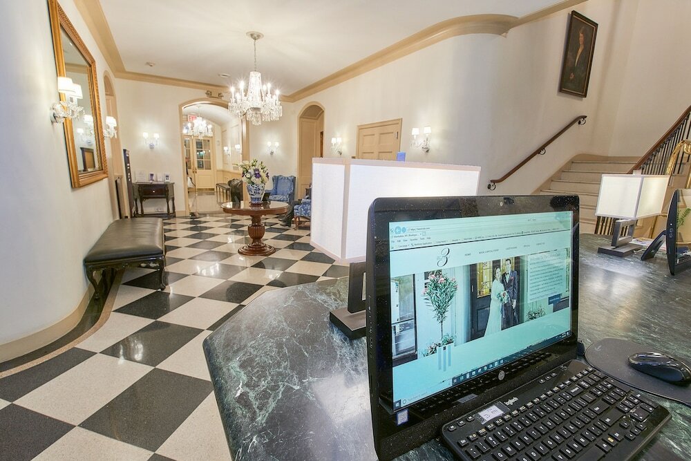 Фото 3 West Club