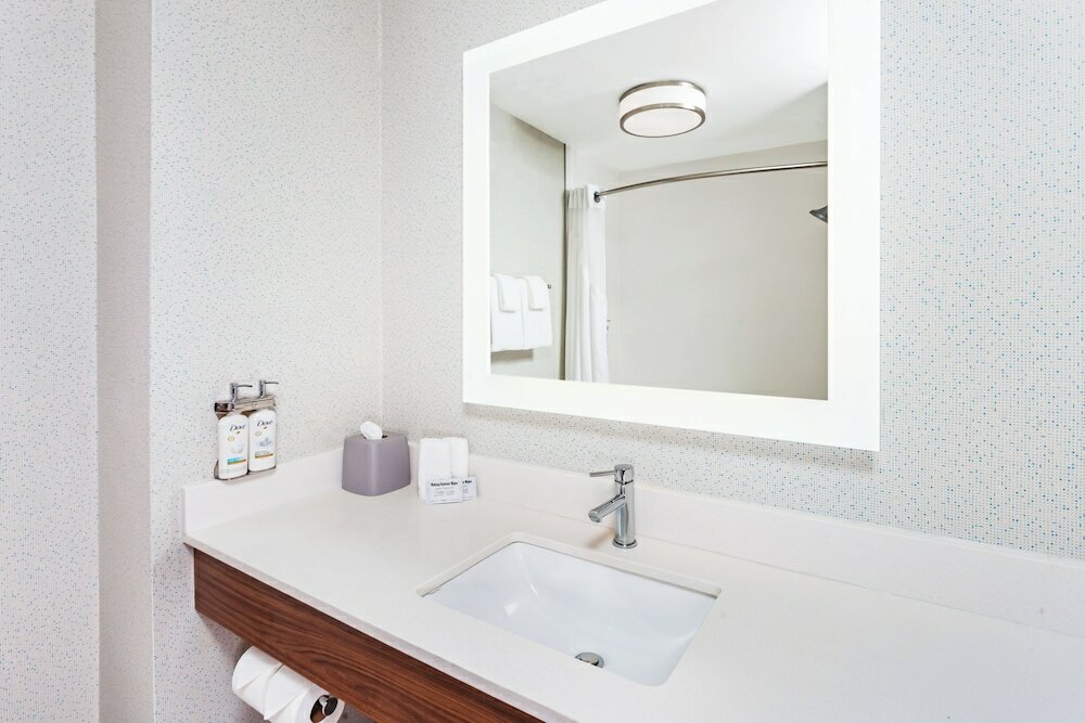 Фото Holiday Inn Express Hotel & Suites Chicago South Lansing, an Ihg Hotel