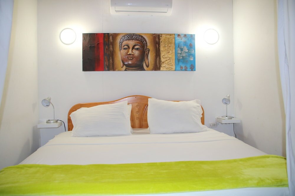 Фото Coral Reef Beach Aruba