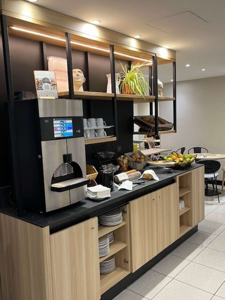 Фото Campanile Paris 14 Maine Montparnasse