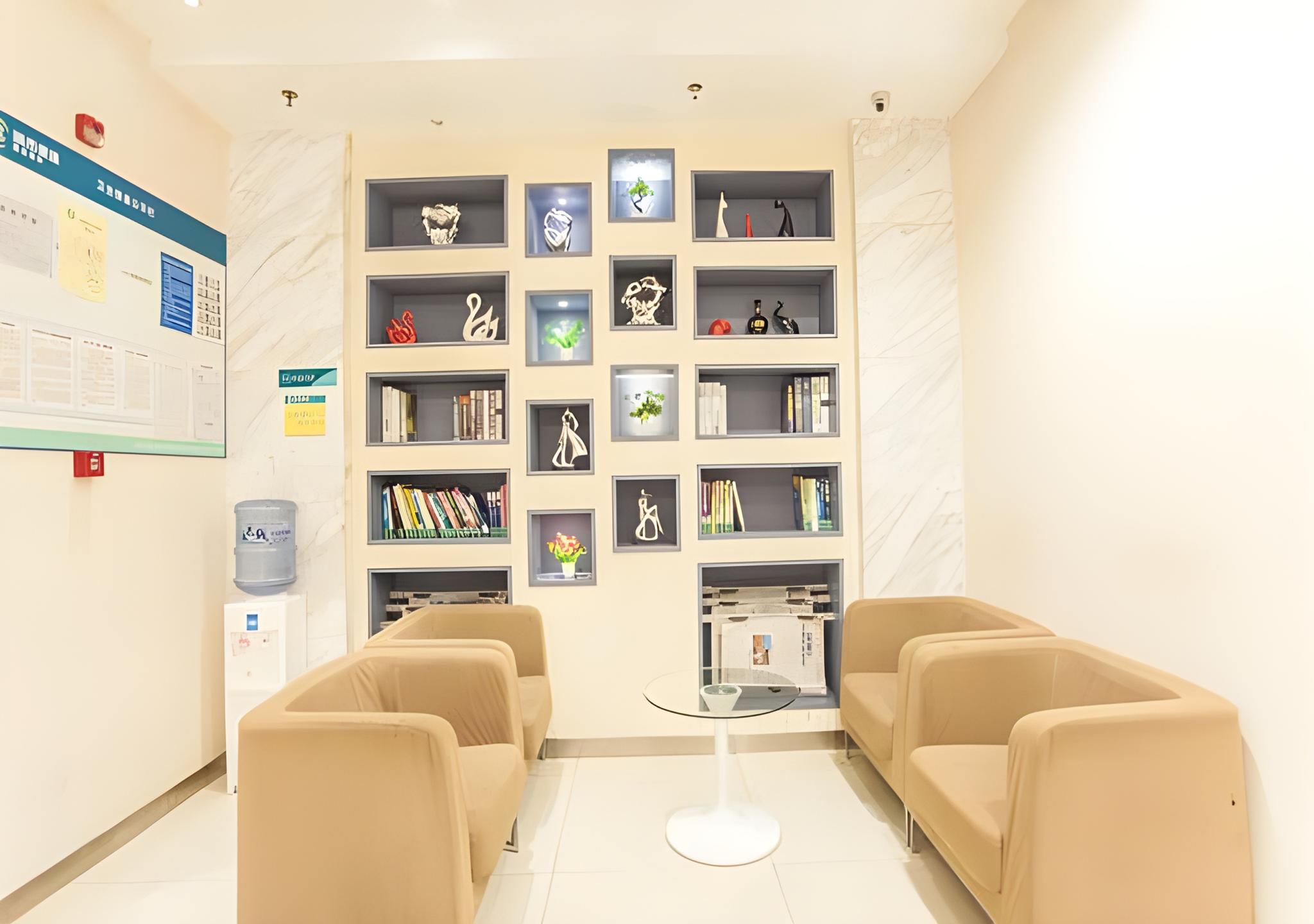 Фото City Comfort Inn