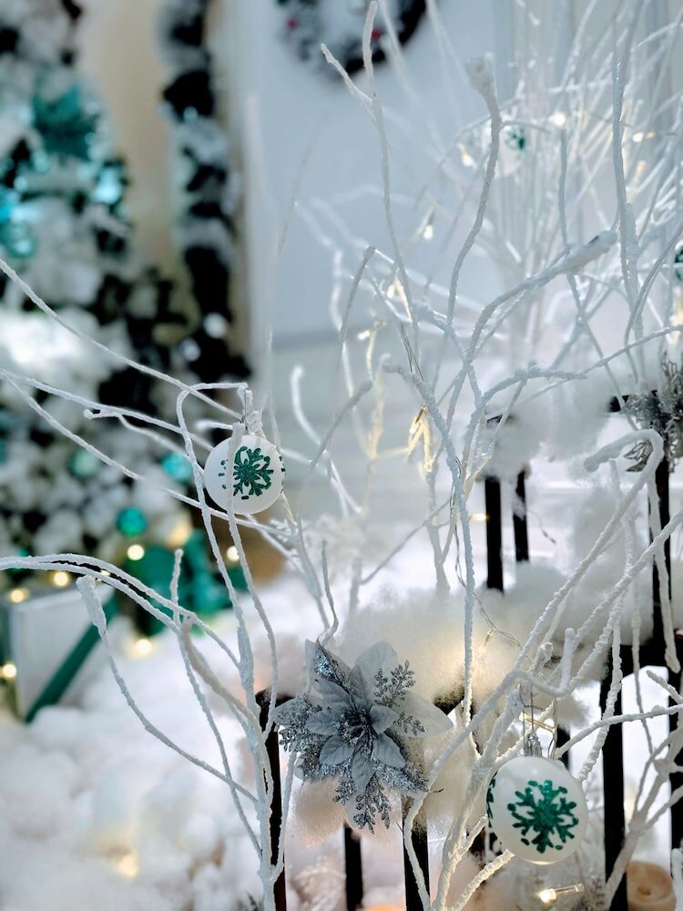 Фото Happy Life Grand Hotel & Sky Bar