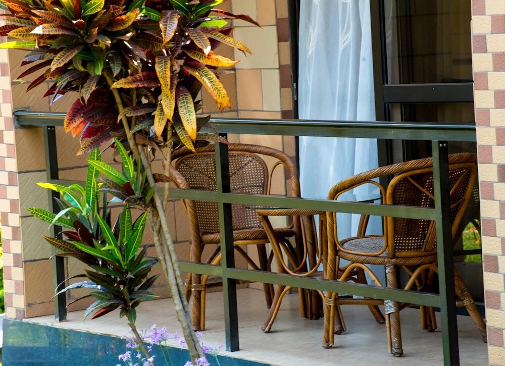 Фото Mika Hotel, Kabulonga