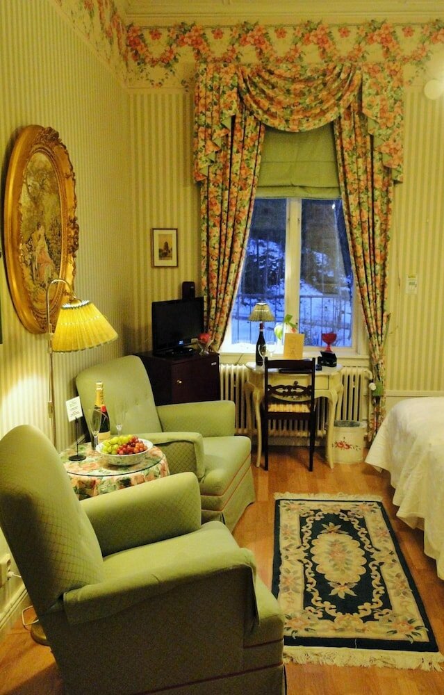 Фото Hotell Torpa Pensionat