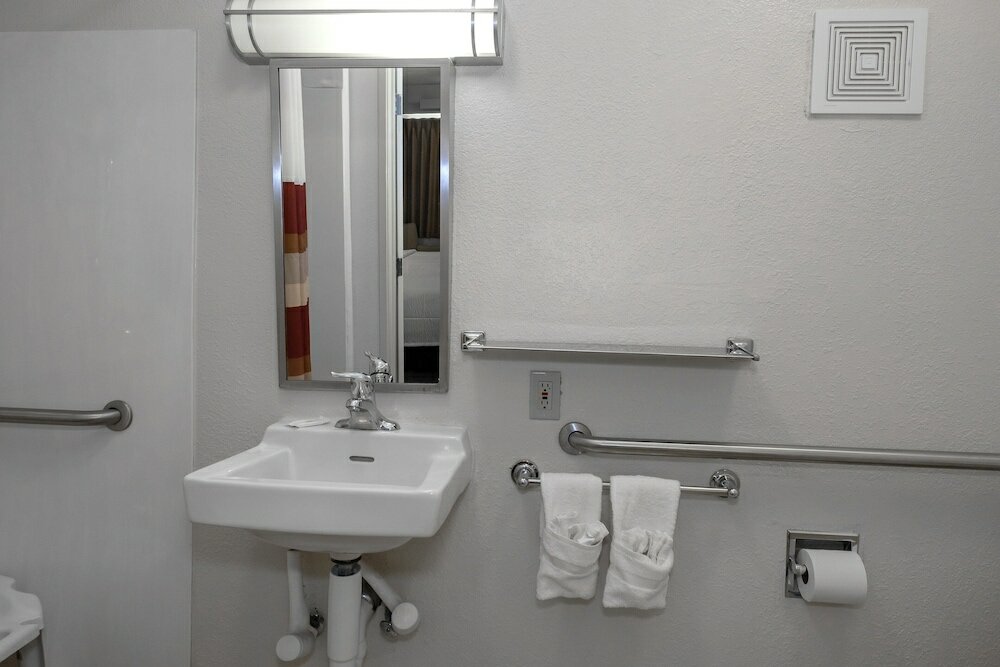 Фото Red Roof Inn Aberdeen