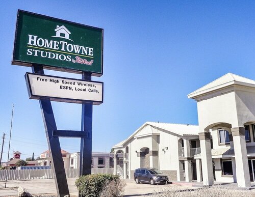 Гостиница HomeTowne Studios by Red Roof Odessa в Одессе