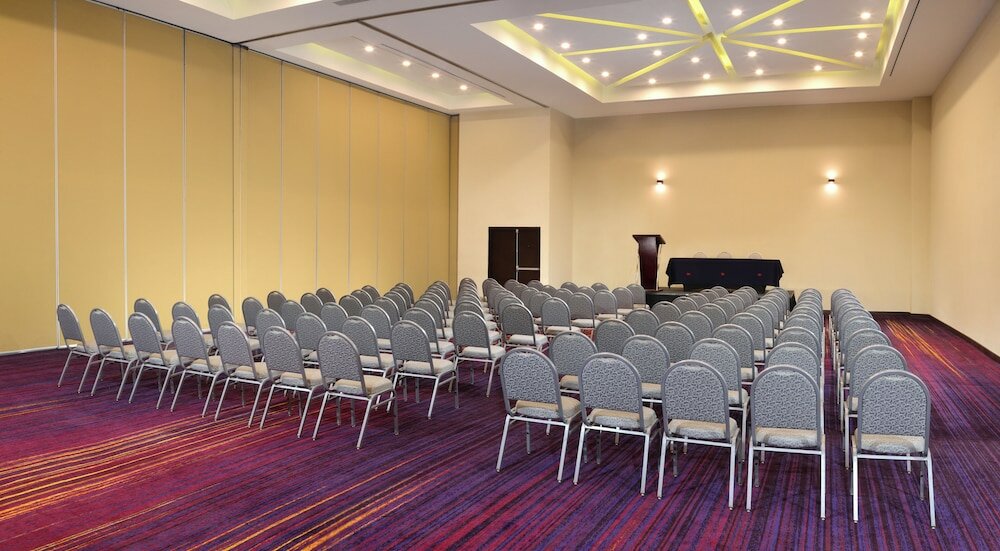 Фото Gran Hotel De Puebla by Hnf