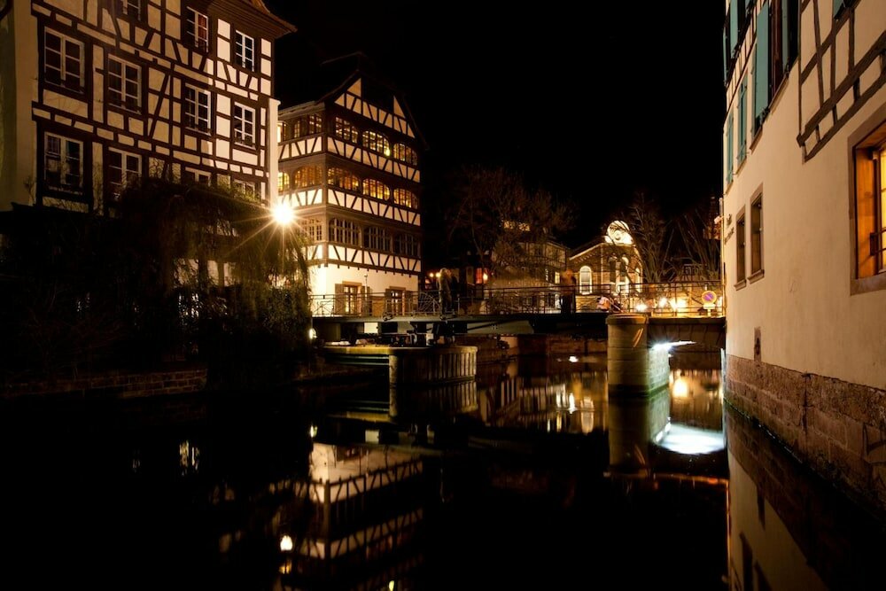 Фото Séjours & Affaires Strasbourg Kleber