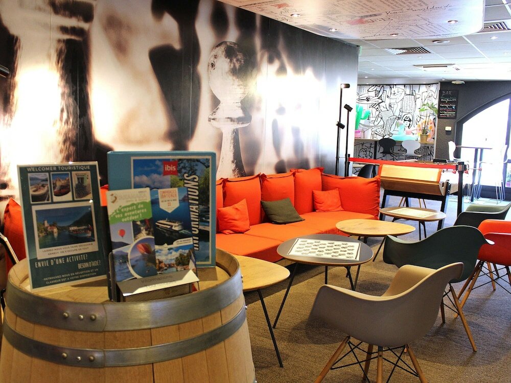 Фото Ibis Annecy Centre Vieille Ville