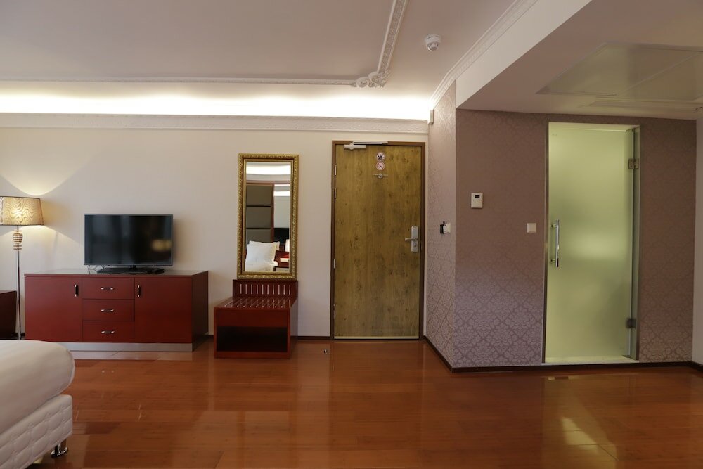 Фото Chasse Hotel