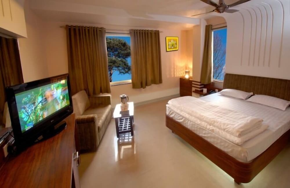 Фото Hotel Tulsi Exotic