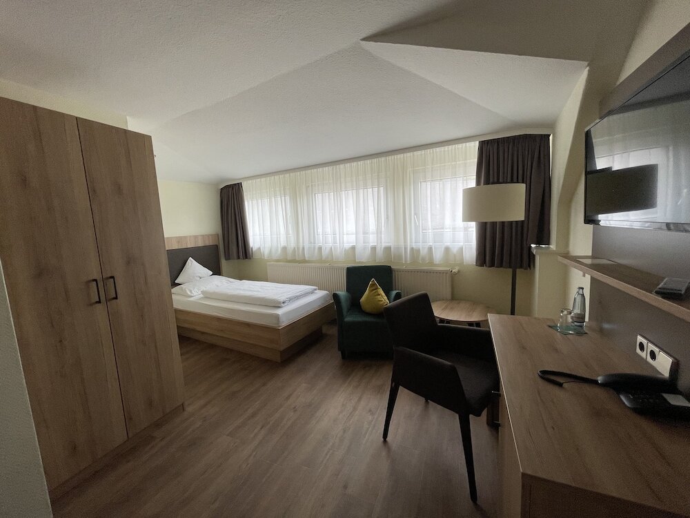 Фото Hotel Niedersaechsischer Hof