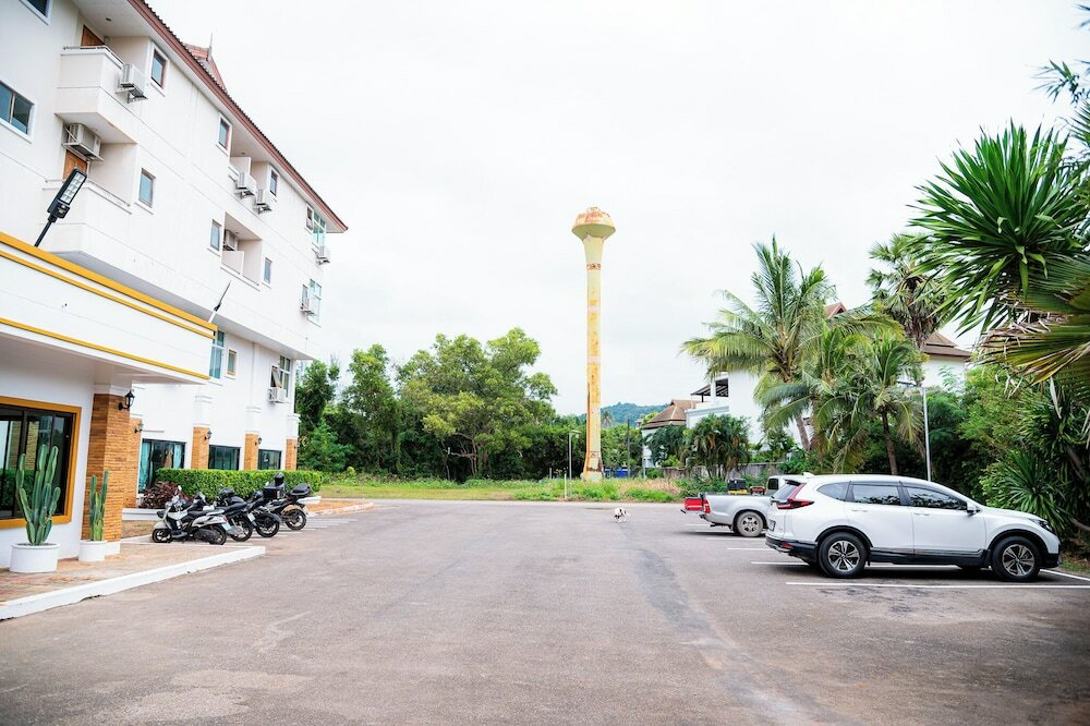 Фото отеля 3