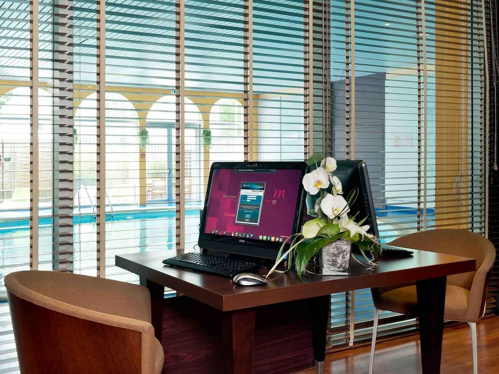 Фото Mercure Paris Velizy