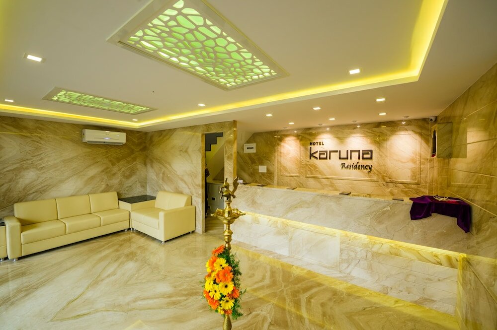 Фото Hotel Karuna Residency
