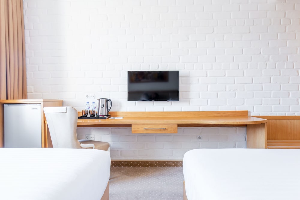 Фото Praga Hotel