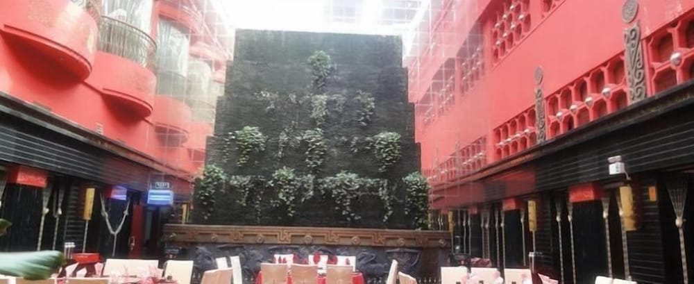 Фото Xi'an Hotel