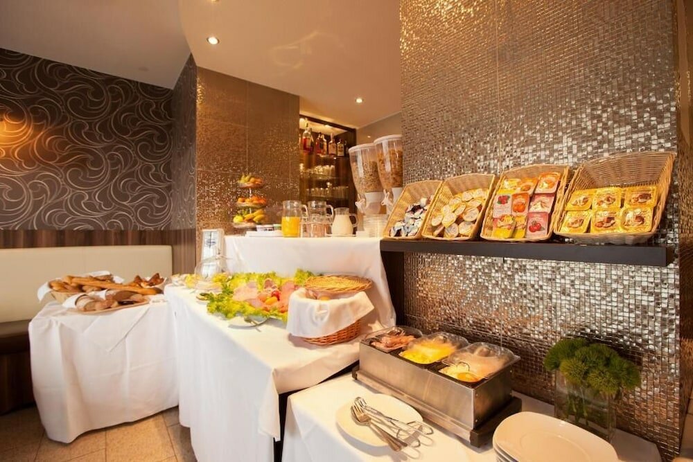 Фото Hotel Frankfurt Messe