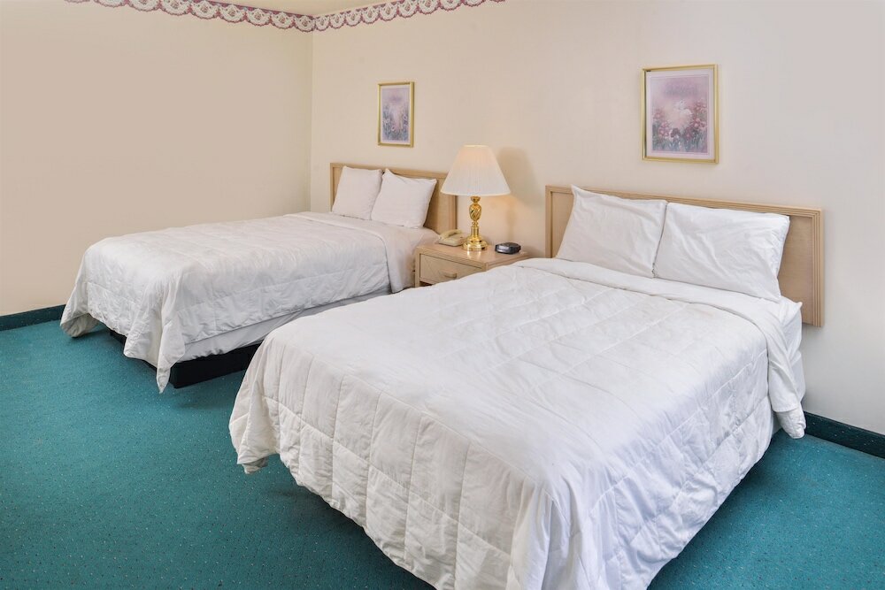 Фото Americas Best Value Inn & Suites Bluffton