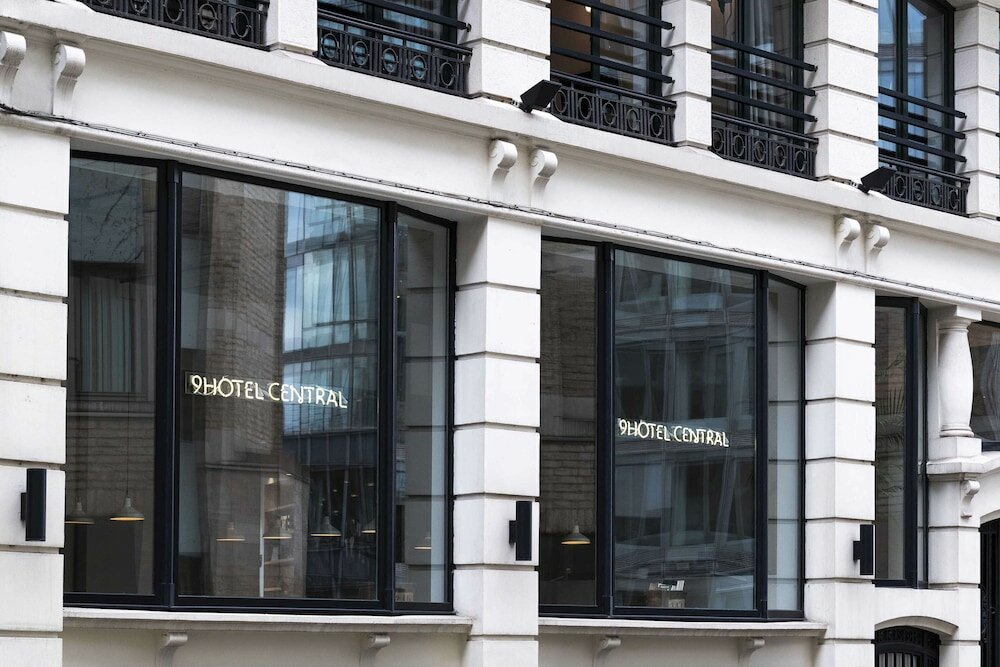 Фото 9Hotel Central