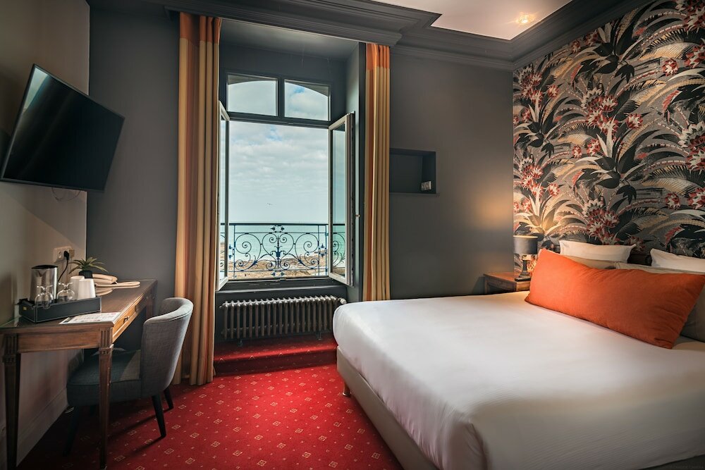 Фото Hotel France & Chateaubriand