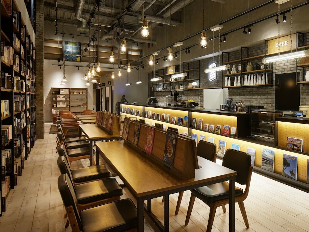 Фото Lamp Light Books Hotel Fukuoka