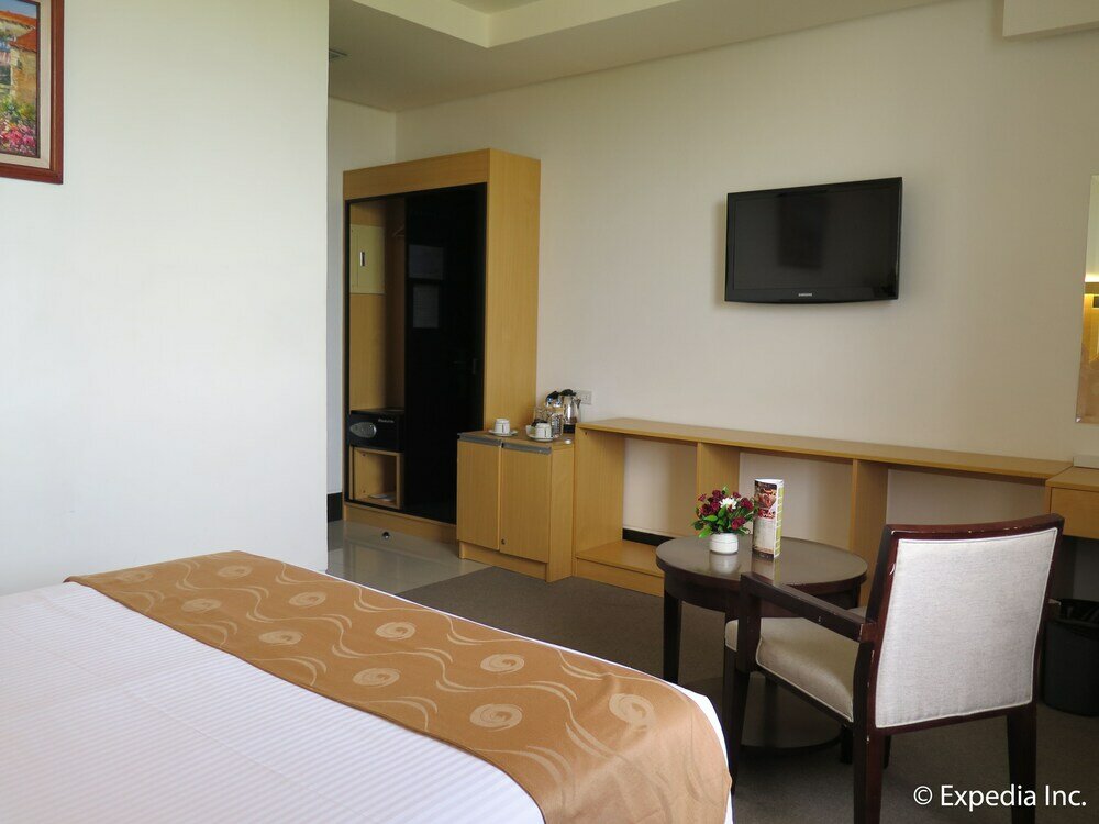 Фото Big 8 Corporate Hotel