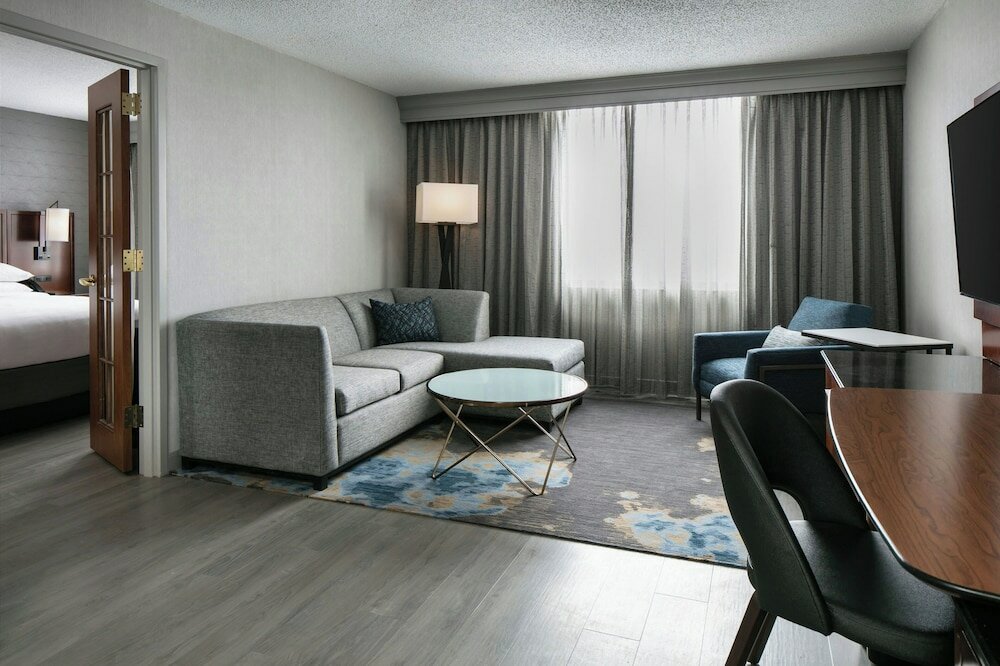Фото West Des Moines Marriott