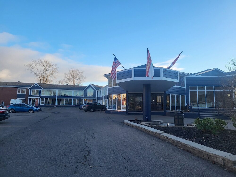 Фото отеля 2