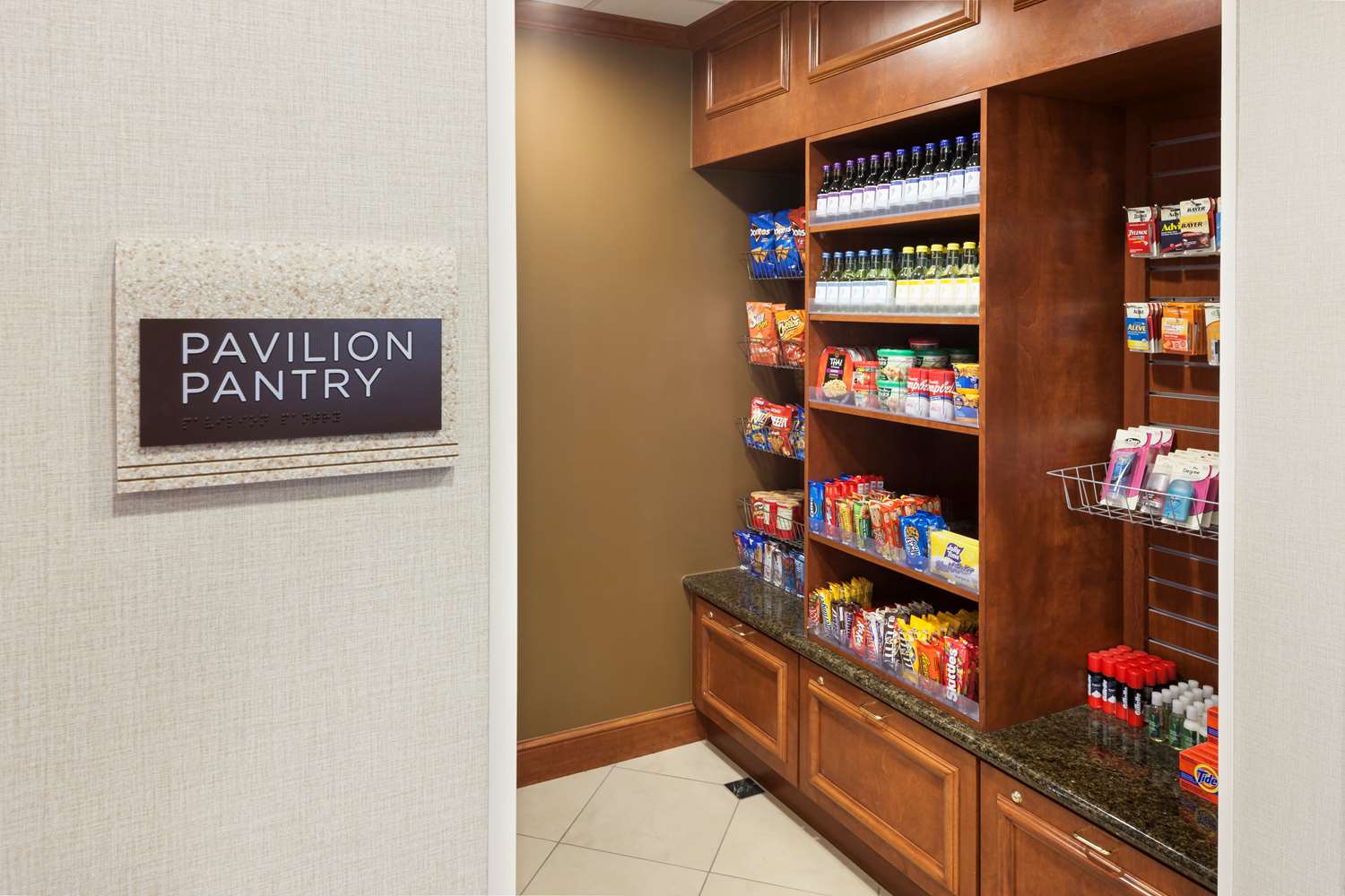 Фото Hilton Garden Inn Austin North