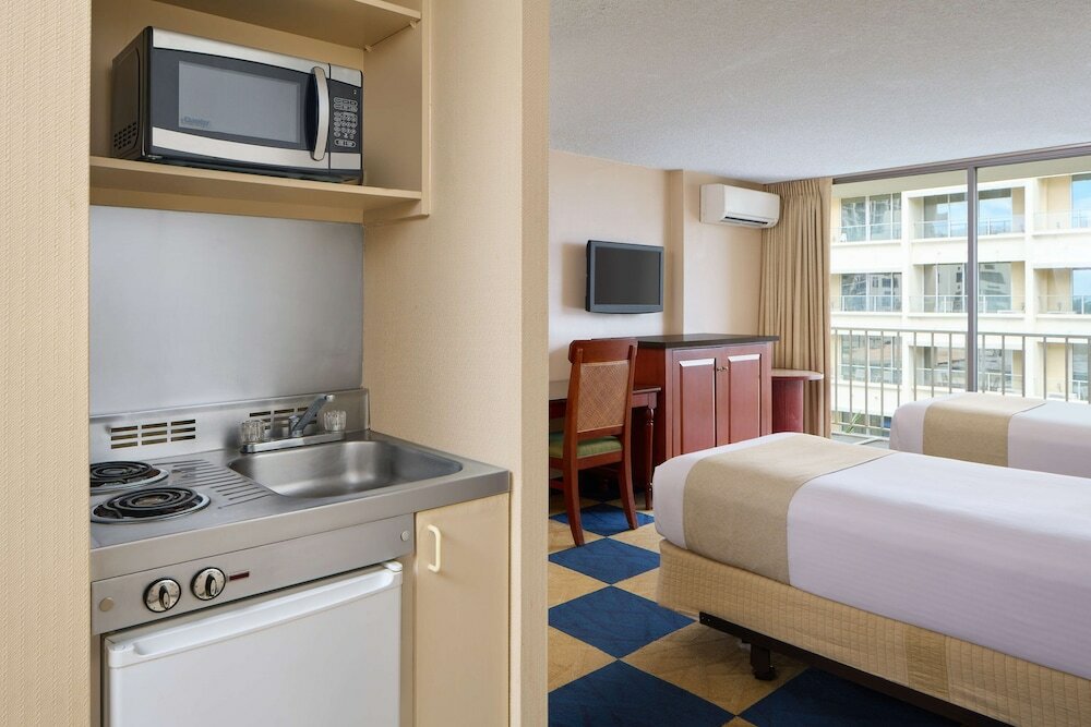 Фото Ewa Hotel Waikiki