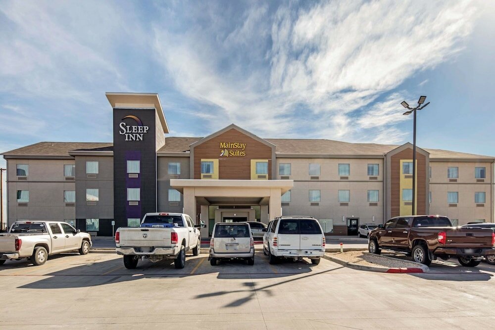 Фото Mainstay Suites