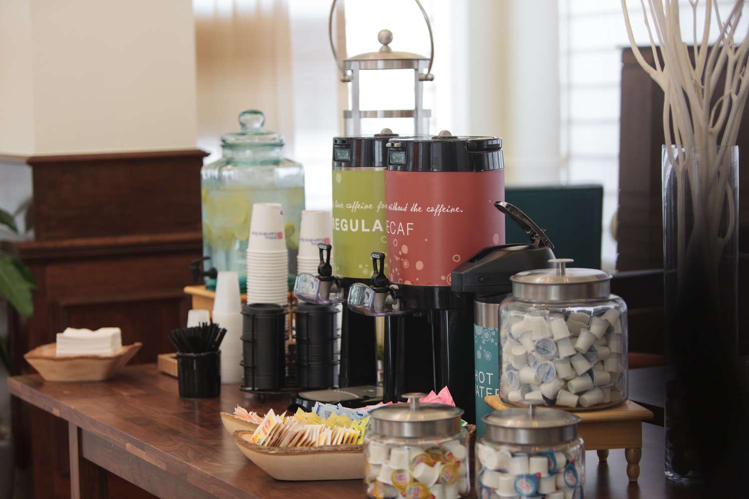 Фото Hilton Garden Inn Shelton