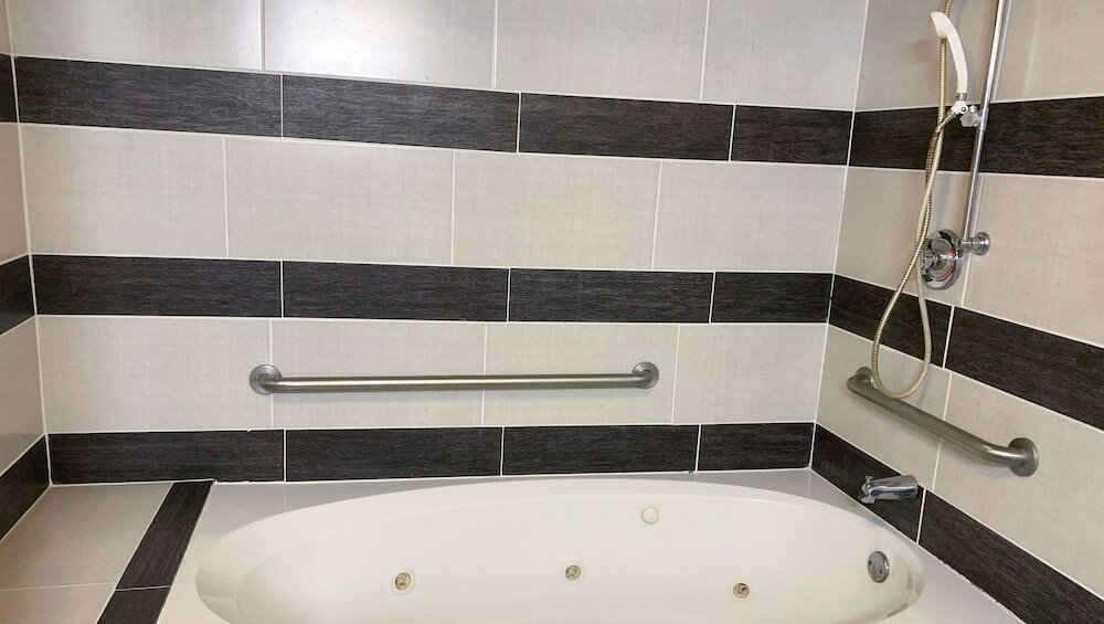 Фото Royal Inn Rockville