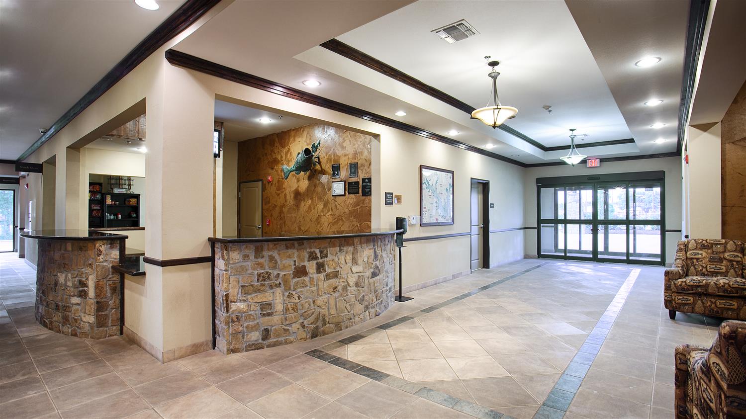 Фото Best Western Plus Emory At Lake Fork Inn & Suites
