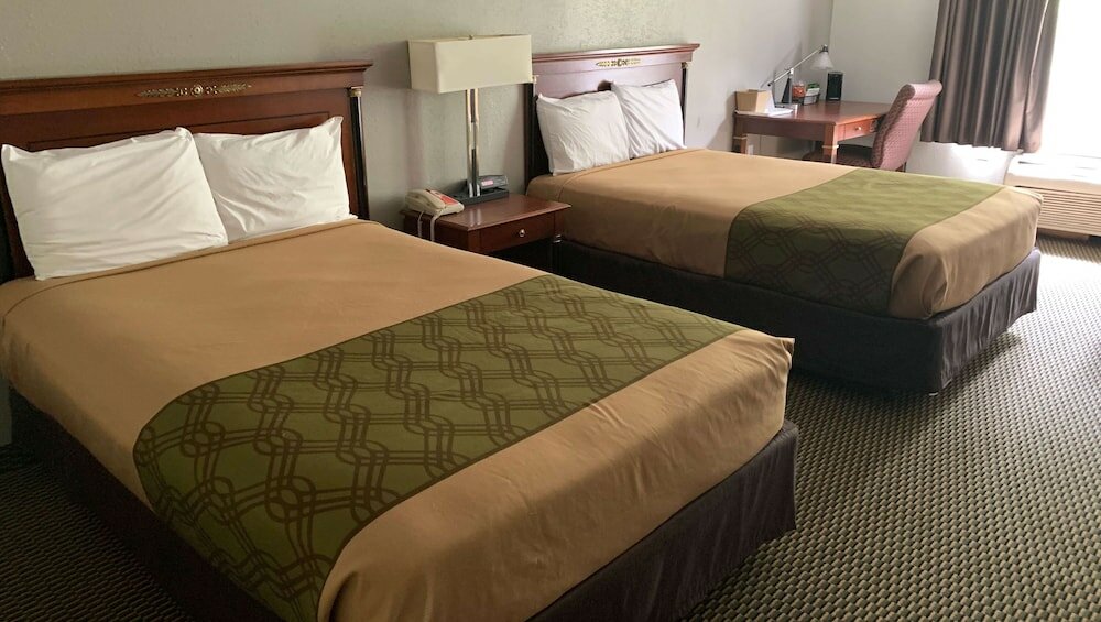 Фото Royal Inn Rockville