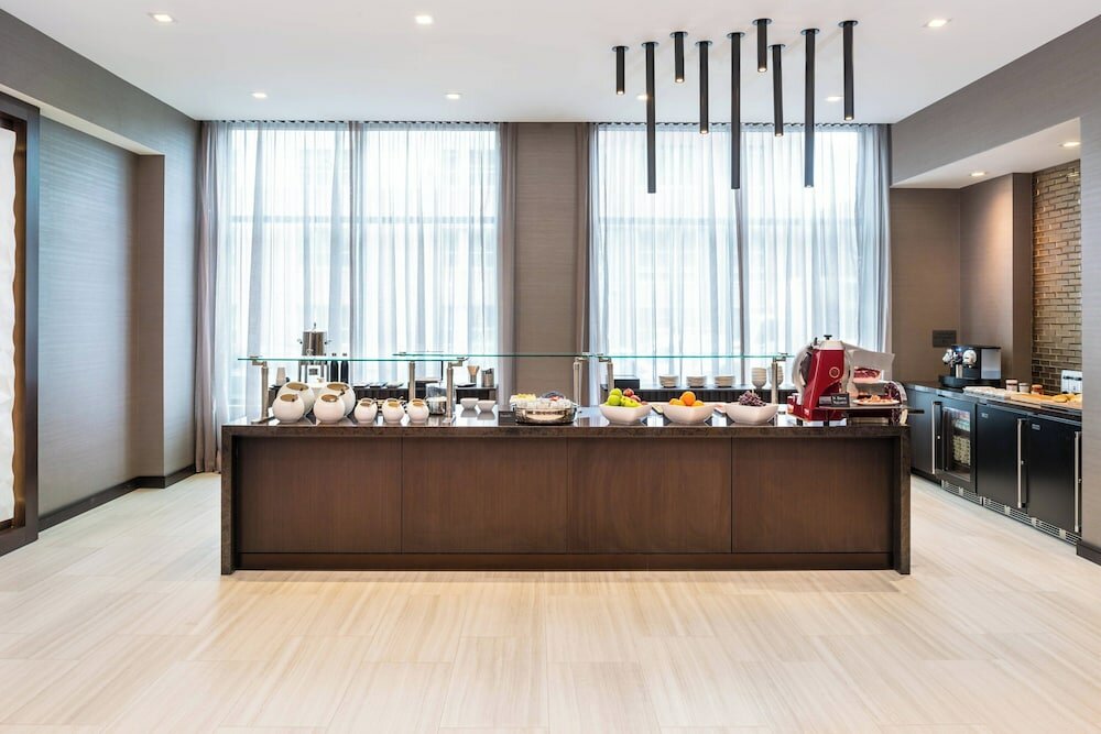 Фото Ac Hotel by Marriott Worcester